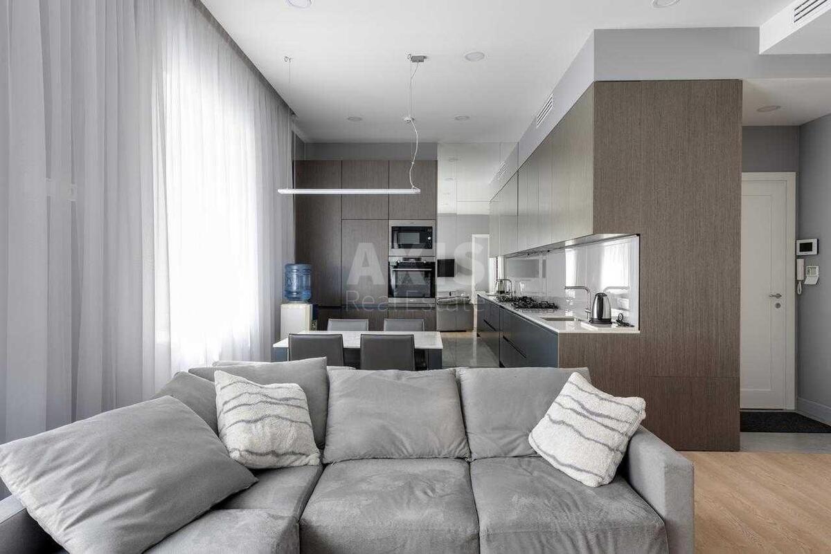 3k apartment prov. Georgii'vs'kyj 22