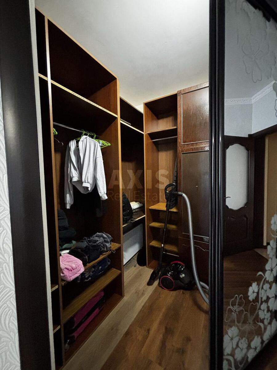 3k apartment vul. Myhajla Maksymovycha 3Г599804