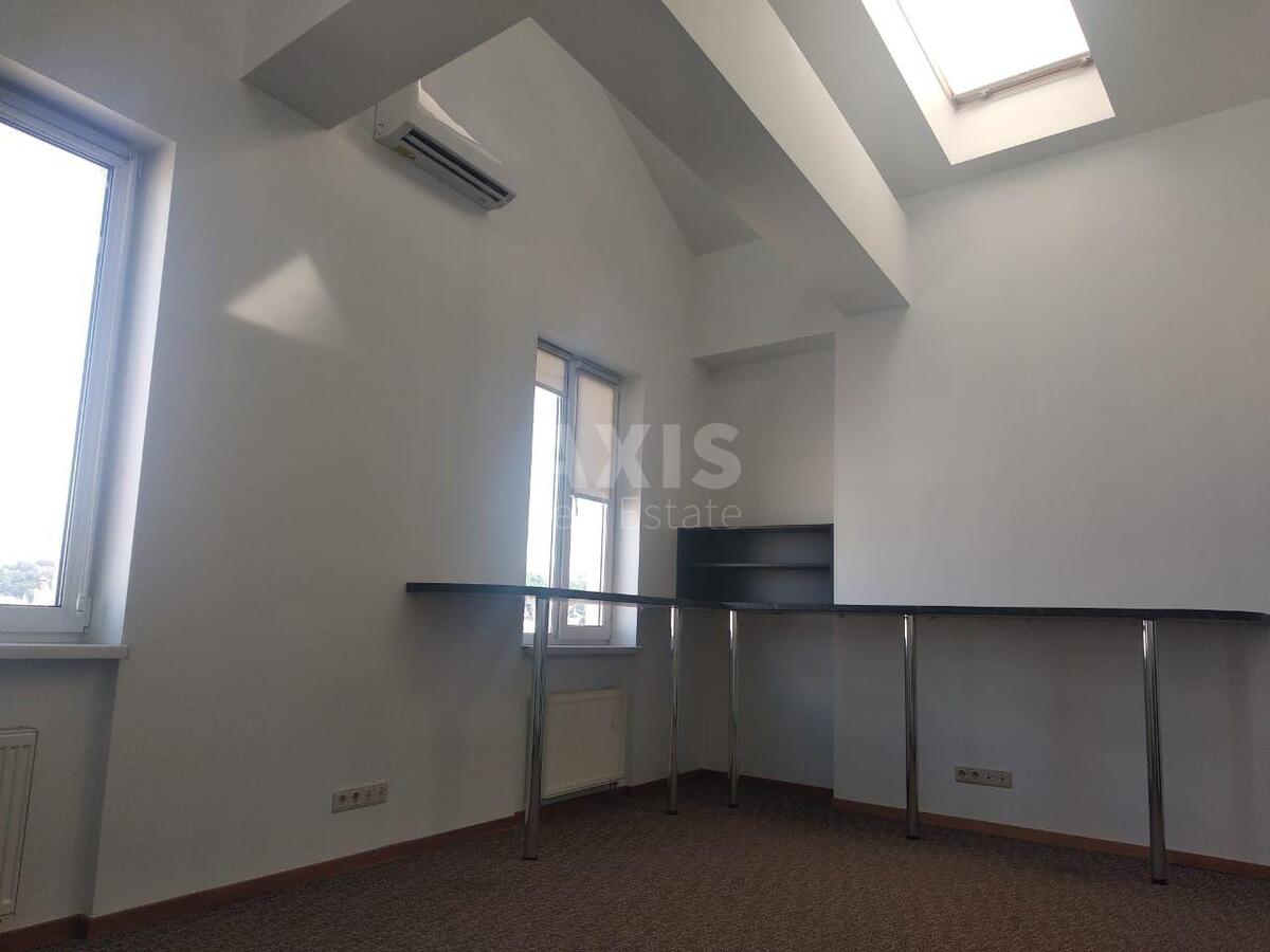Office vul. Shhekavyc'ka 30/39, 218m28