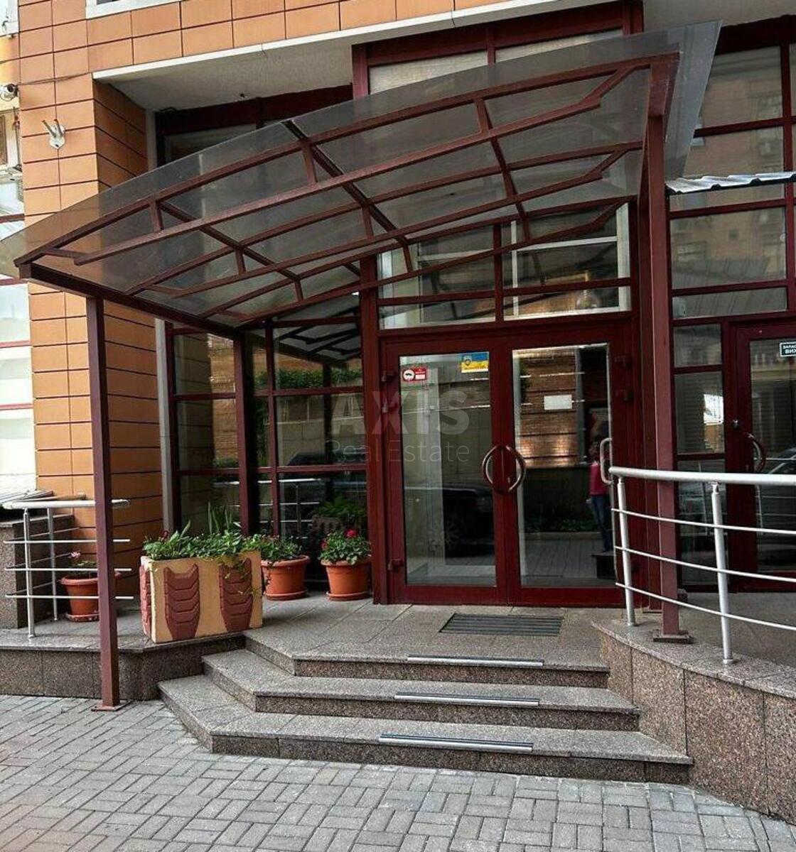 Office vul. Hreshhatyk 27Б, 198m2