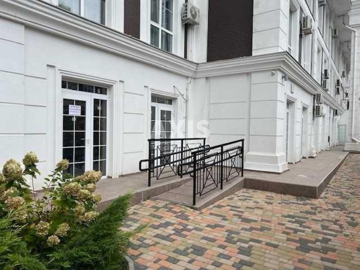 Office vul. Myhajla Maksymovycha 24, 80m2