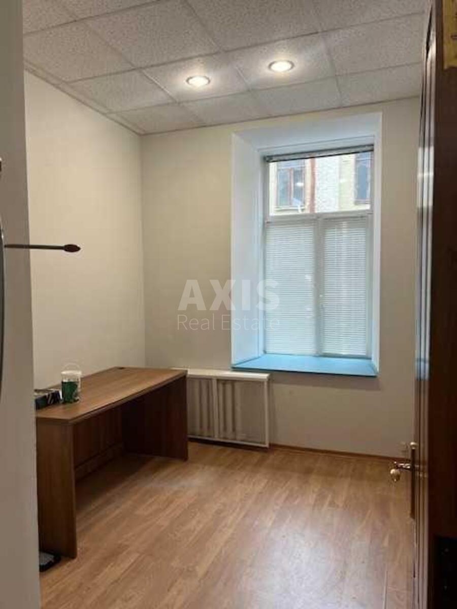 Office vul. Gonchara Olesja 36, 45m24