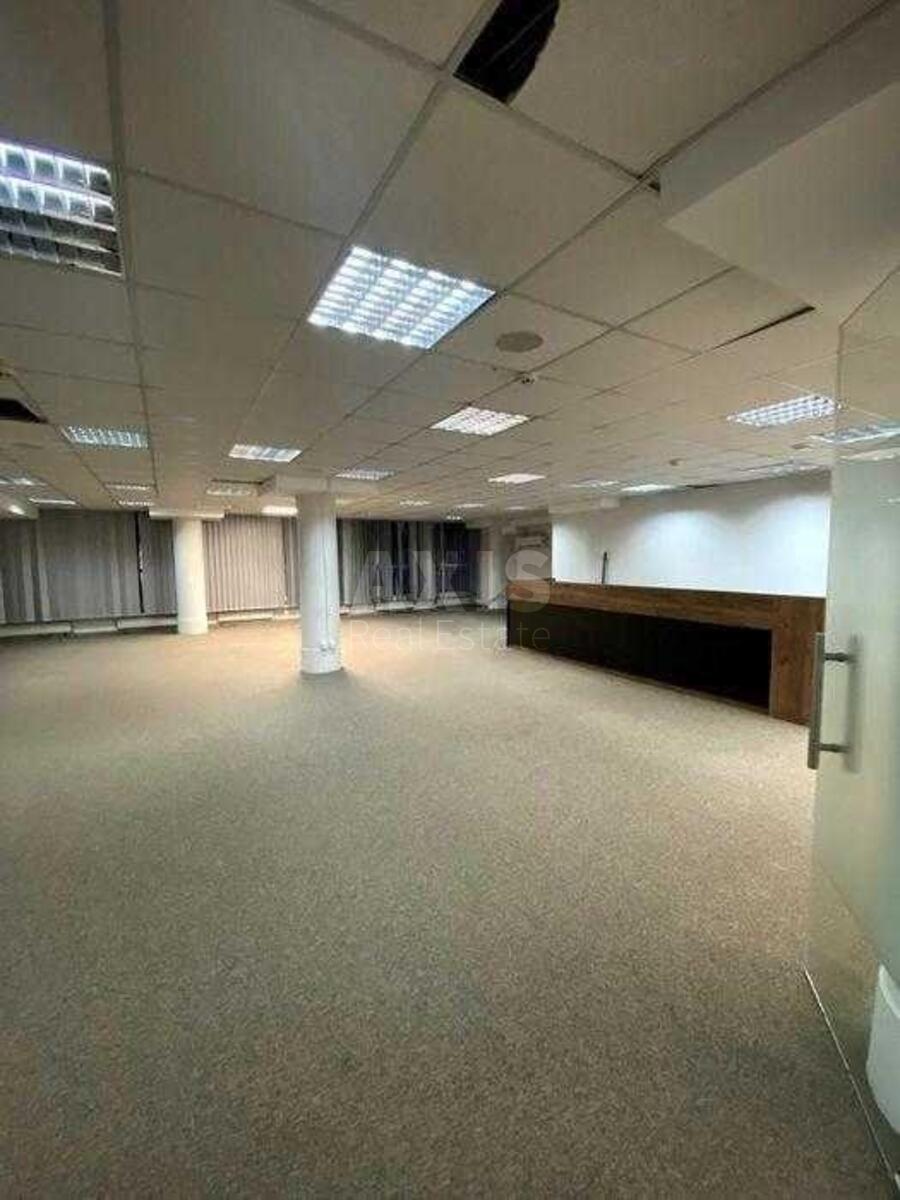 Office vul. Zhyljans'ka 59, 812m2472740