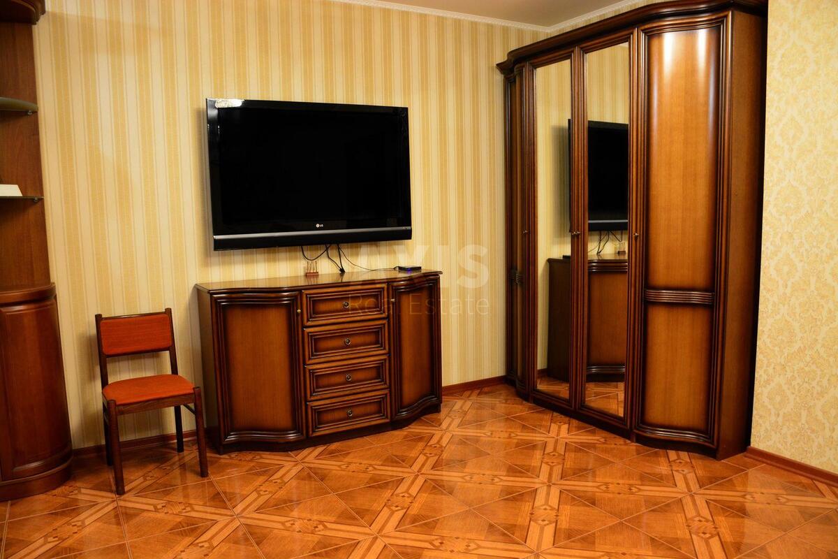 1k apartment prov. Jaroslavs'kyj 7/9563873