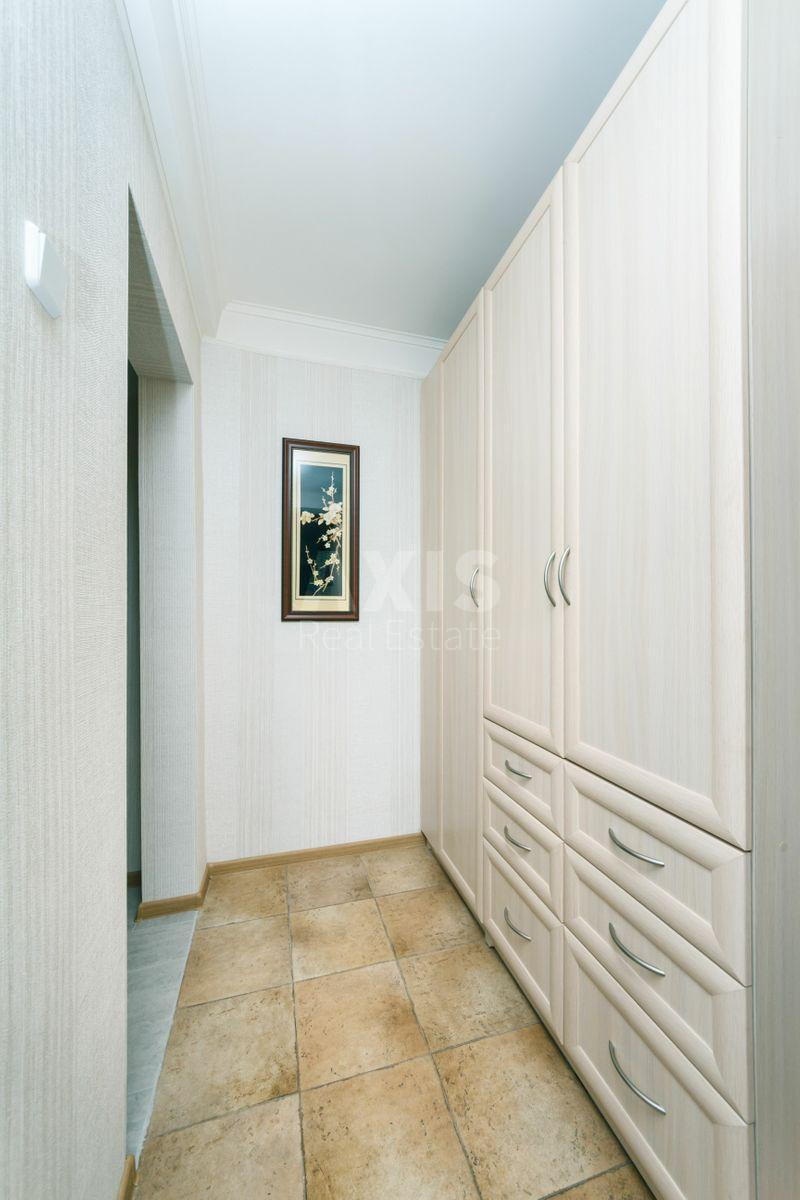 2k apartment vul. Polovec'ka 7/136