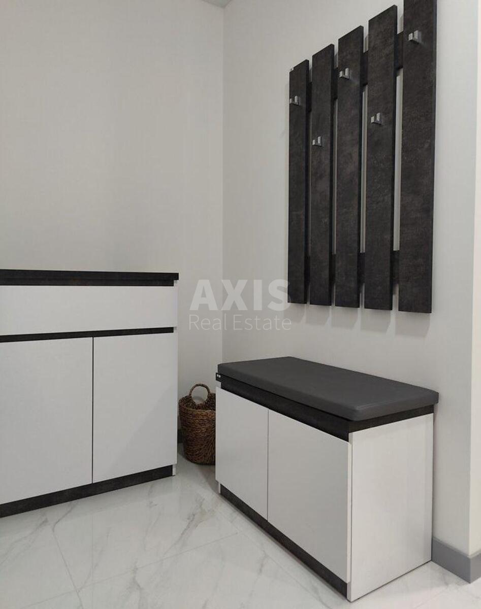 2k apartment vul. Rodyny Kristeriv 206