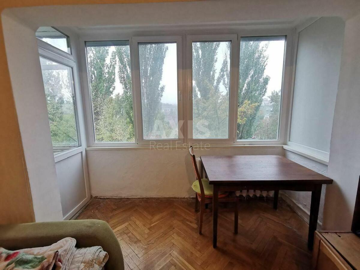 3k apartment pr-t Peremogy 27583082