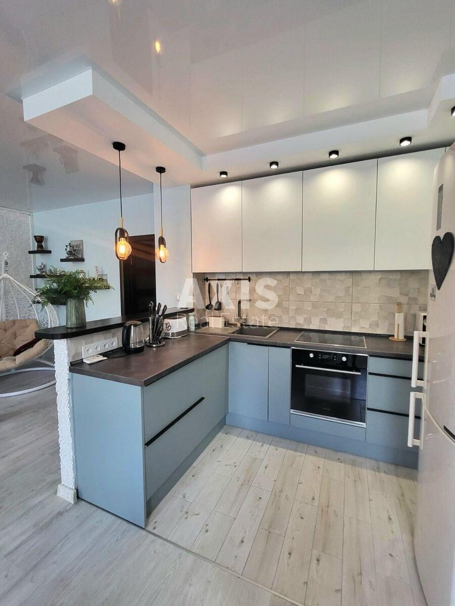 3k apartment vul. Regeneratorna 4