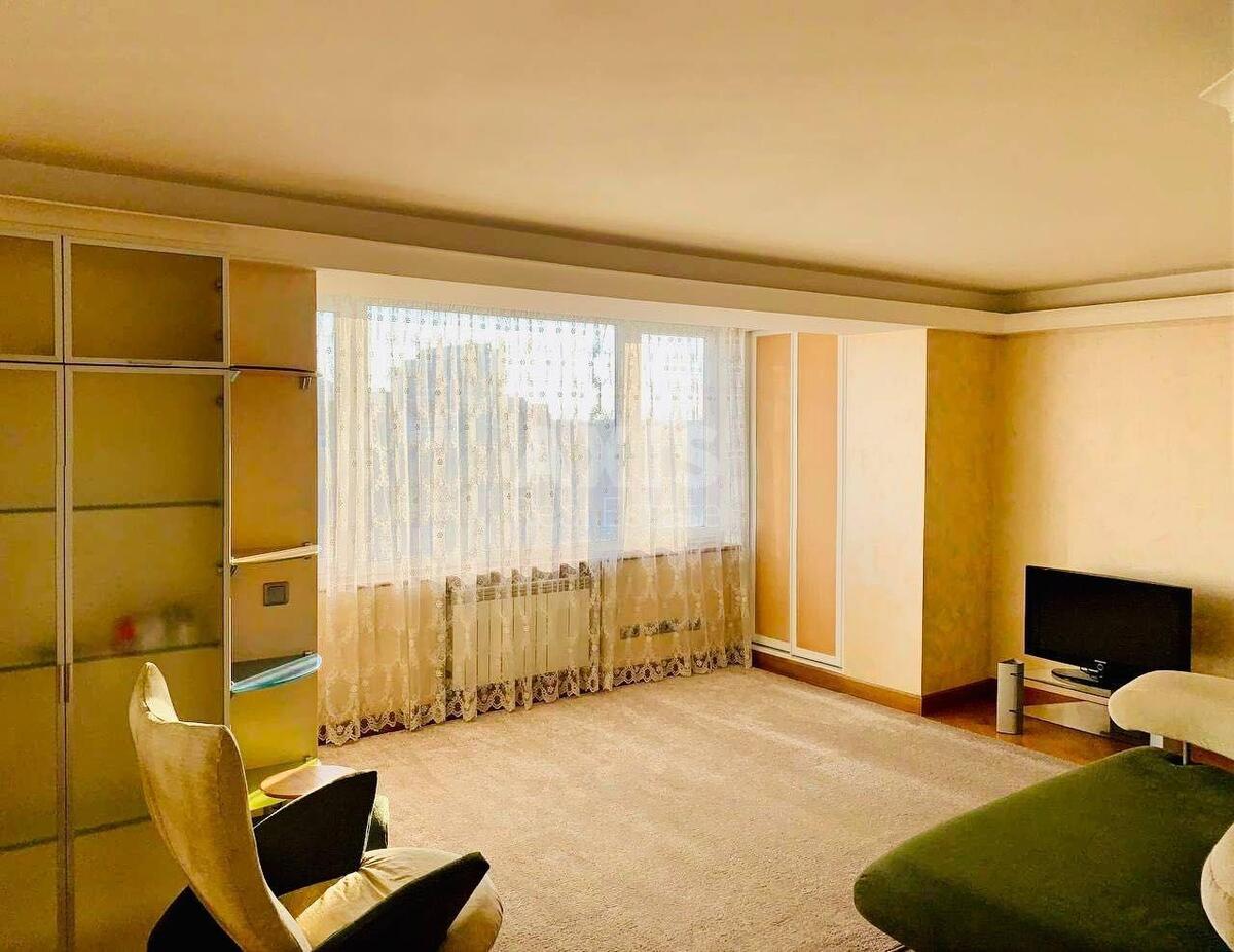 1k apartment vul. Florencii' 1/110
