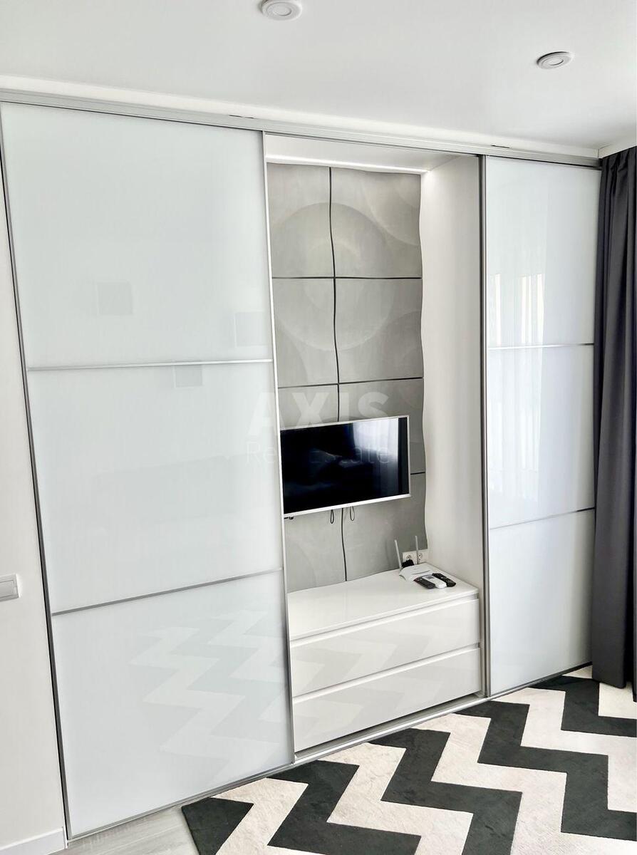 1k apartment vul. Vyshnjakivs'ka 2619476