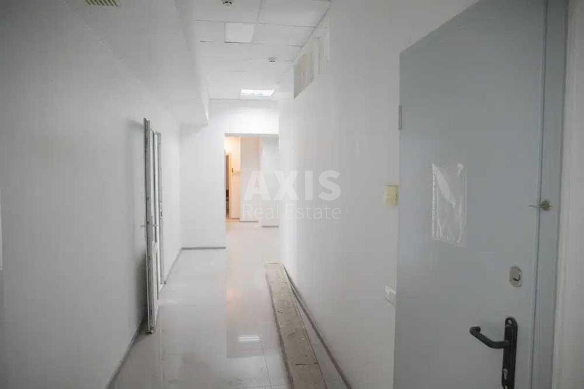 Trade object vul. Trostjanec'ka 49, 626m2576449