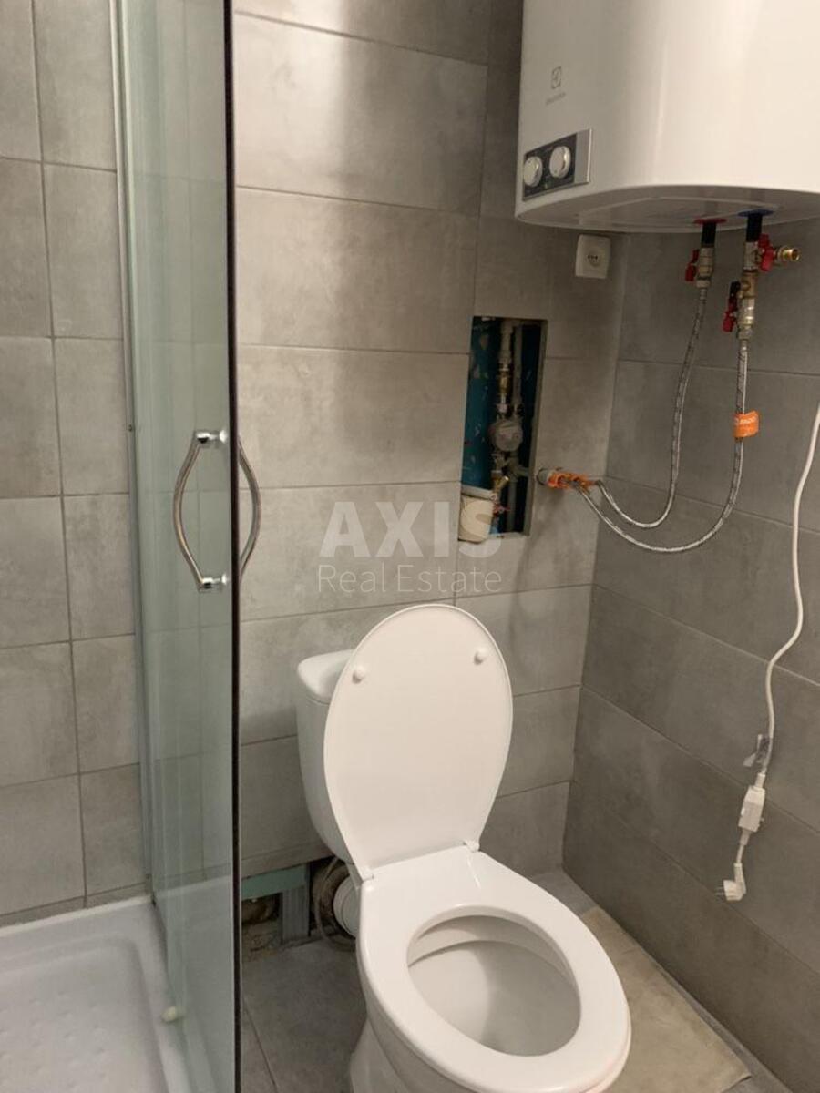 1k apartment vul. Bakyns'ka 37В619675