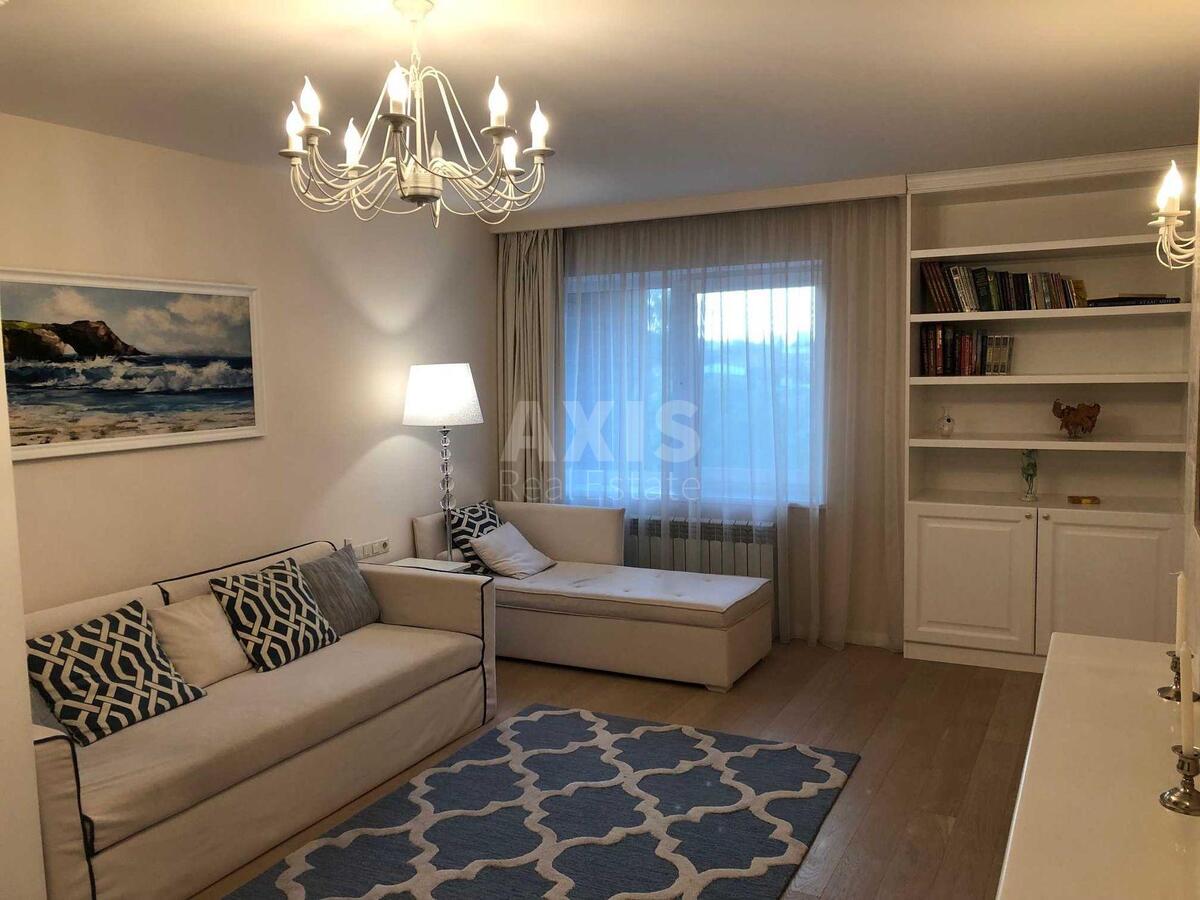3k apartment vul. Antonovycha 1662