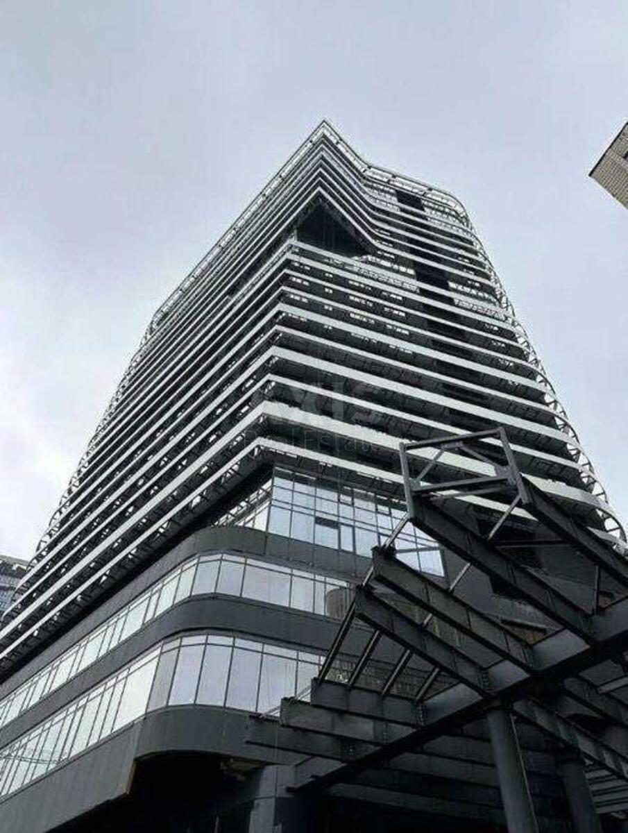 2k apartment vul. Yulia Zdanovska 73А