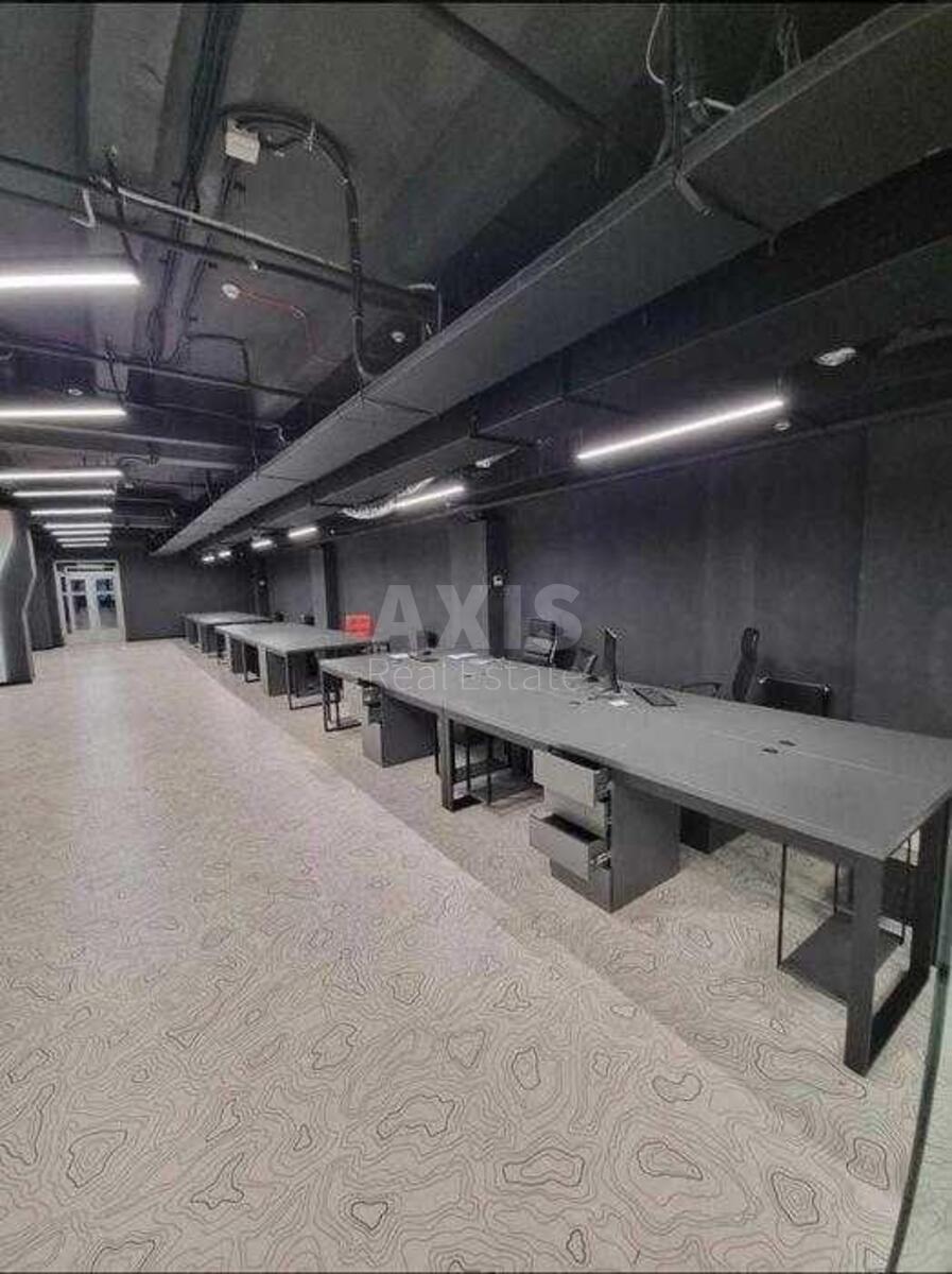 Офис ул. Дегтяревская 27, 750м28