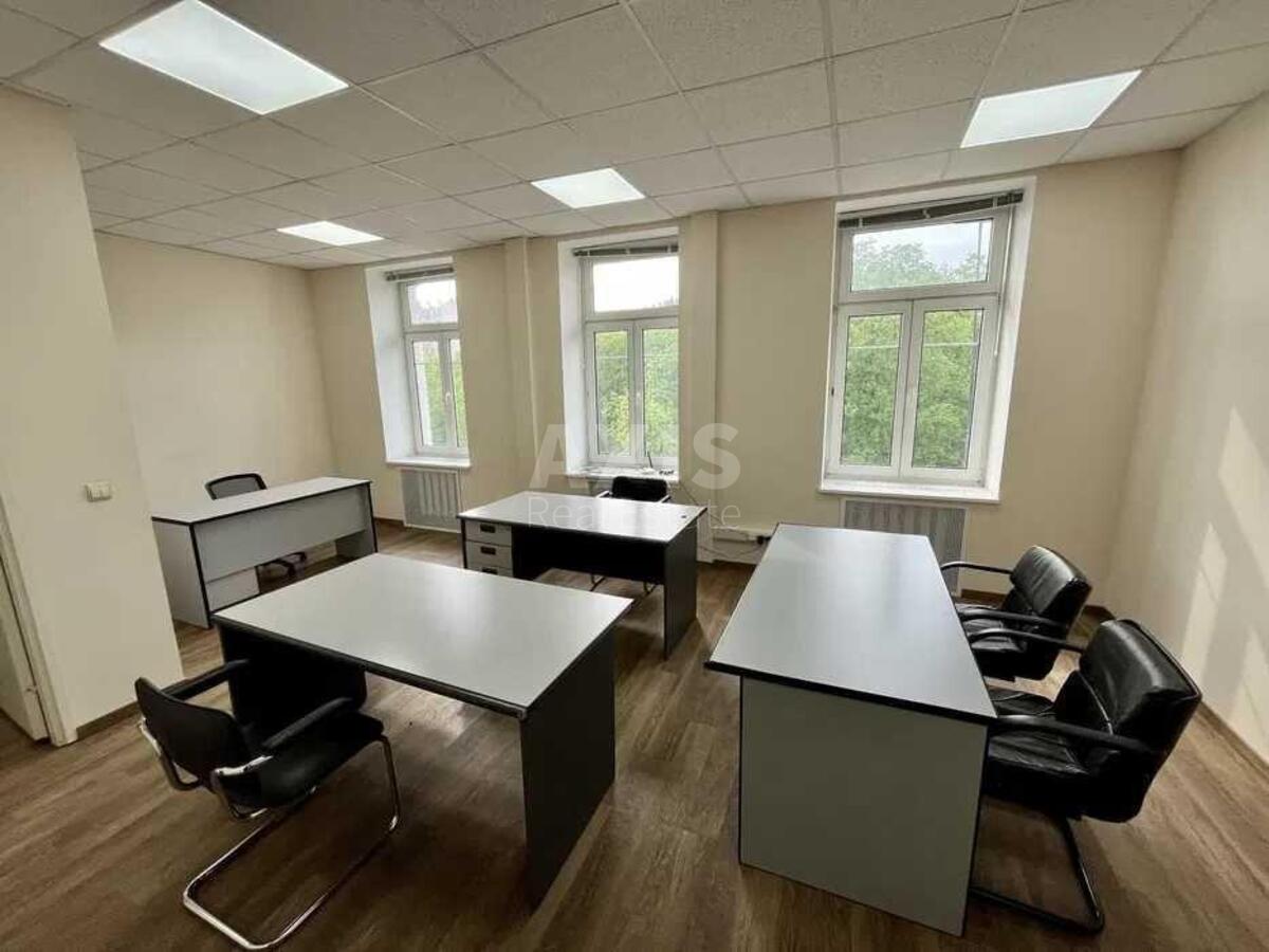 Office vul. Tereshhenkivs'ka 13, 128m27