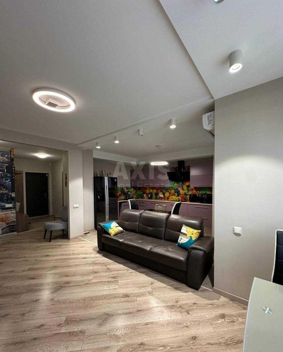 4k apartment bul. Lepse Ivana 7Г627180