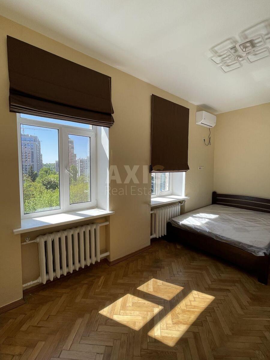2k apartment vul. Jevgena Konoval'cja 36Є1