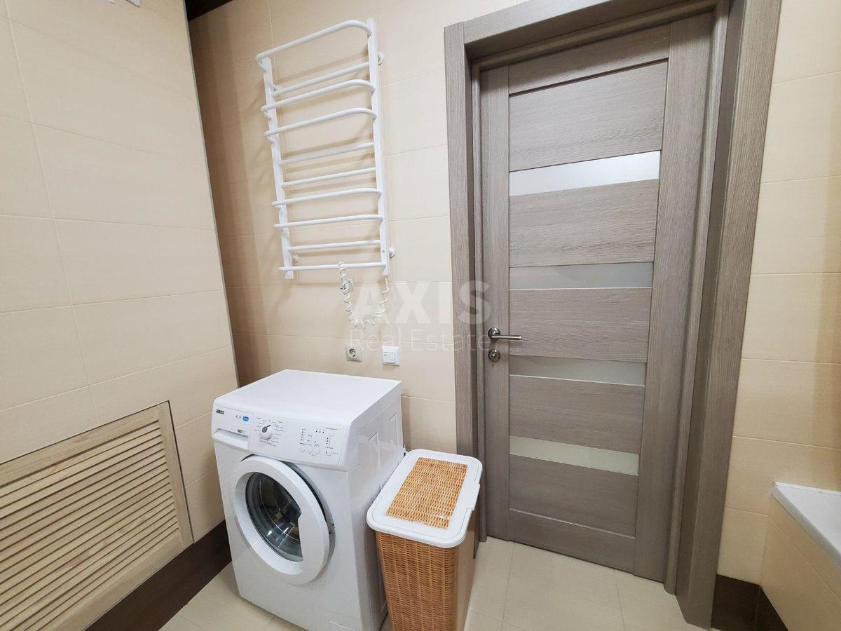 1k apartment vul. Ushakova Mykoly 1Д2