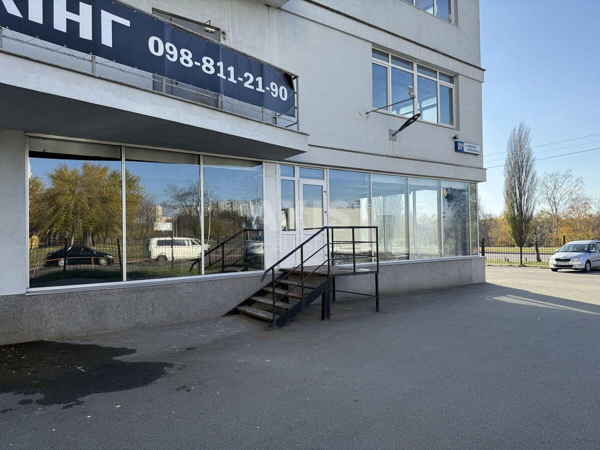 Trade object vul. Rajduzhna 25А, 72m263017