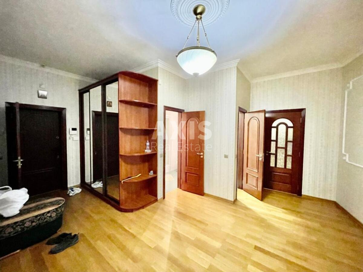 3k apartment vul. Tvers'ka 27