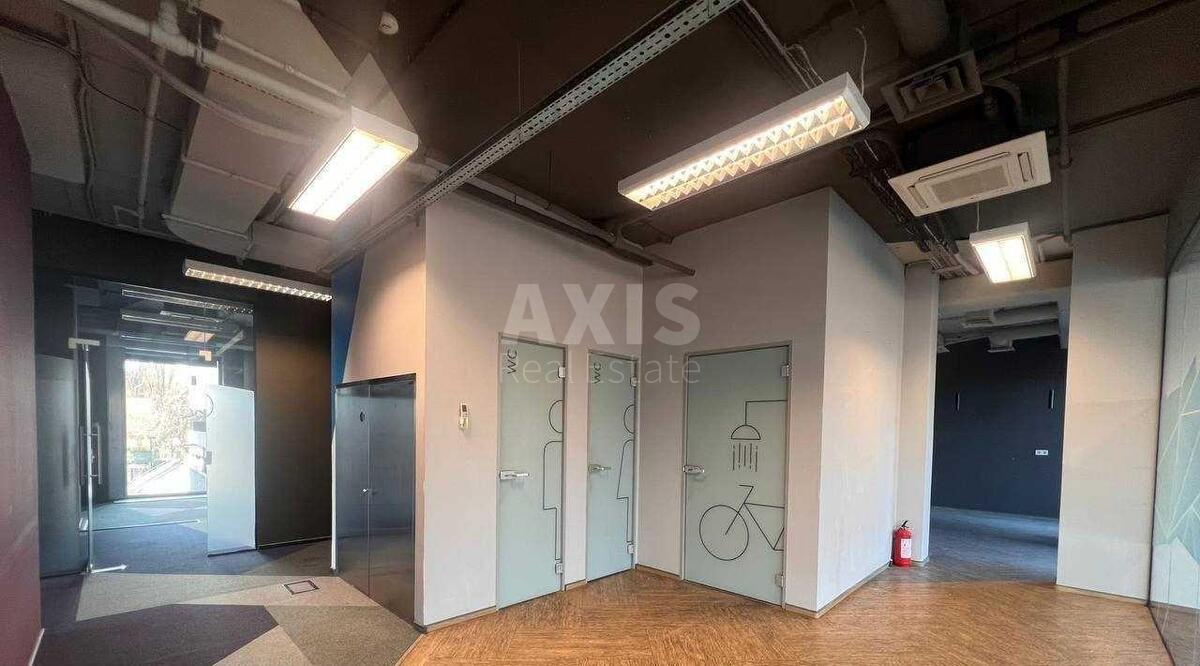 Office vul. Lejpcyz'ka 15, 490m22