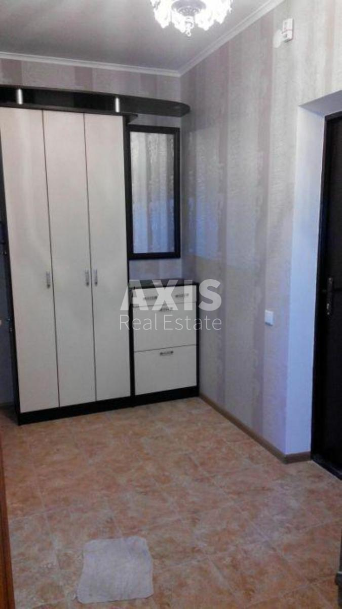 1k apartment vul. Sikors'kogo Igorja Aviakonstruktora 4Д4