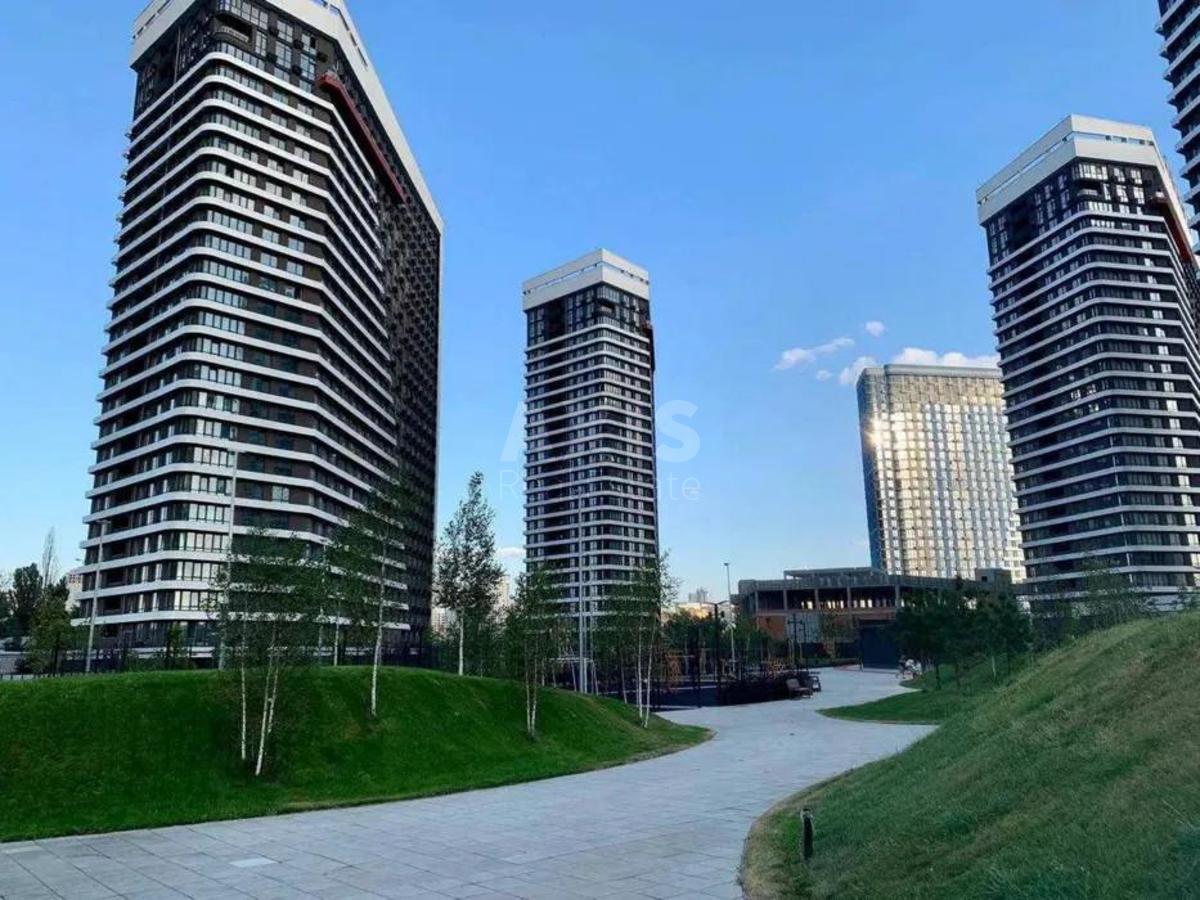3k apartment nab. Dniprovs'ka 15Є