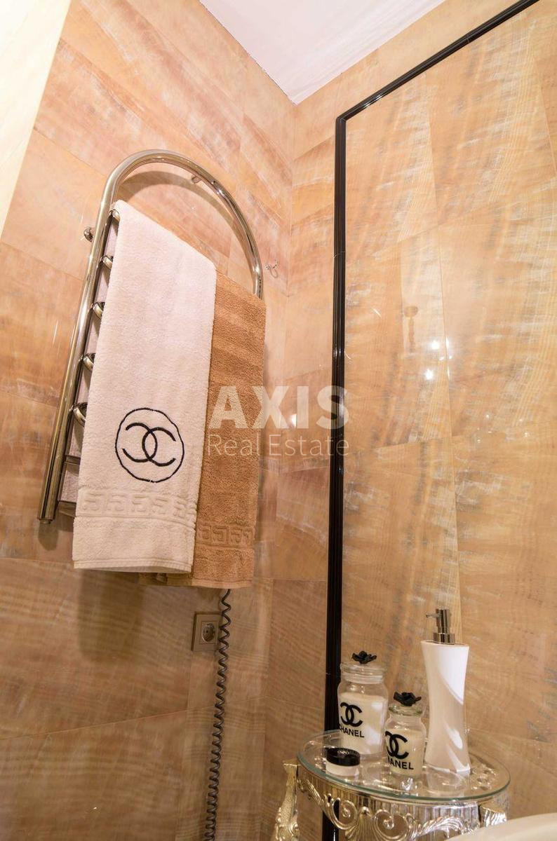 1k apartment vul. Mel'nykova 18Б2