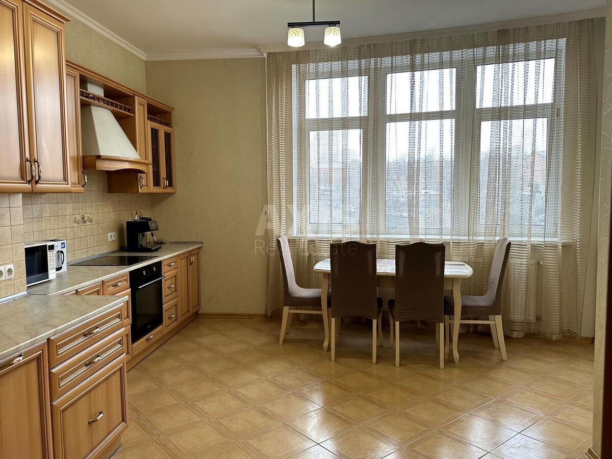 3k apartment vul. Staronavodnyc'ka 6Б6374511