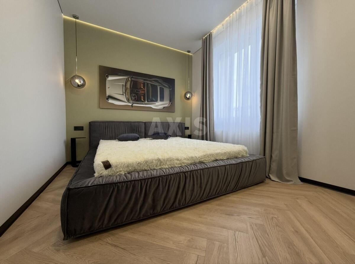 2к квартира ул. Драгомирова Михаила 14А6