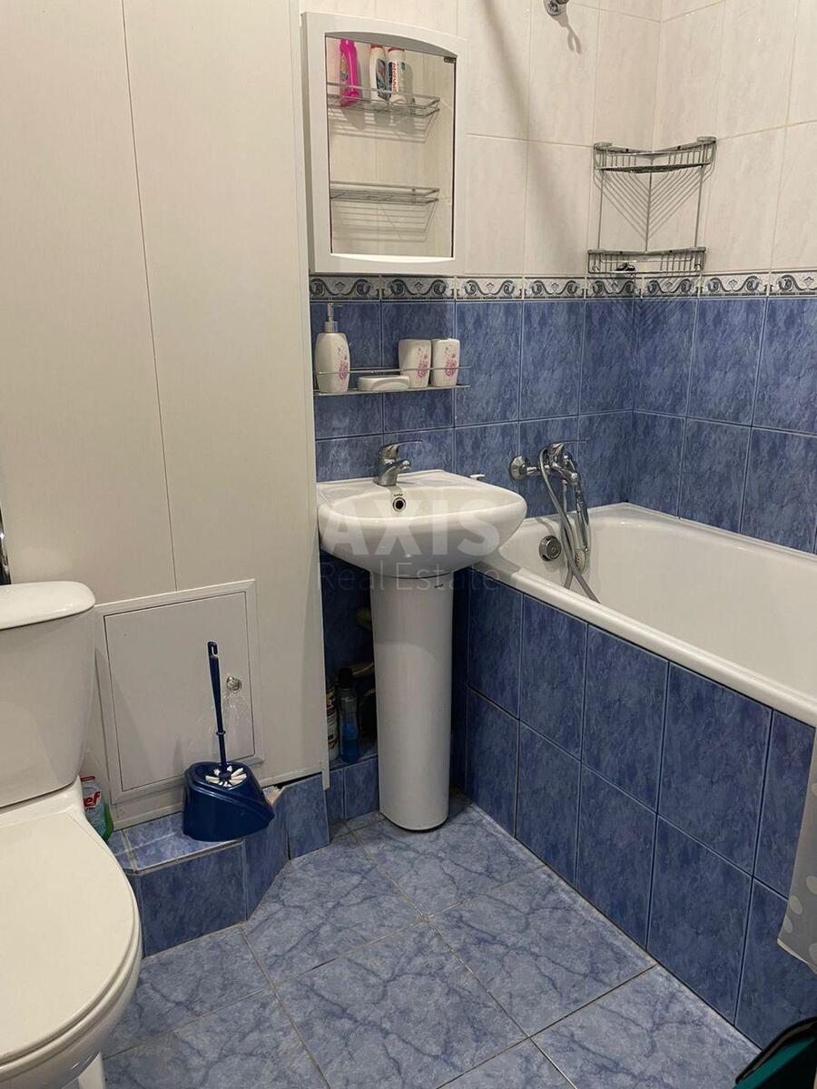 2к квартира ул. Строителей 16640568