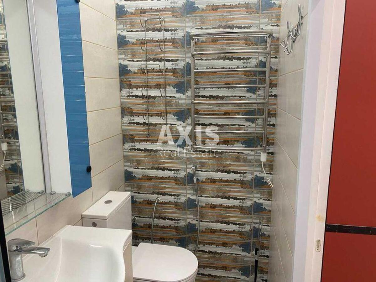 2k apartment vul. Kostjuka 167