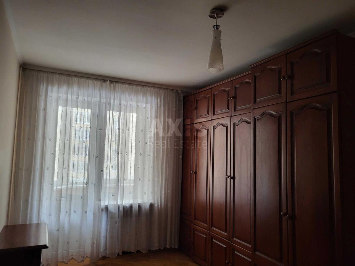 3k apartment vul. Mykil's'ko-Slobids'ka 2Б7