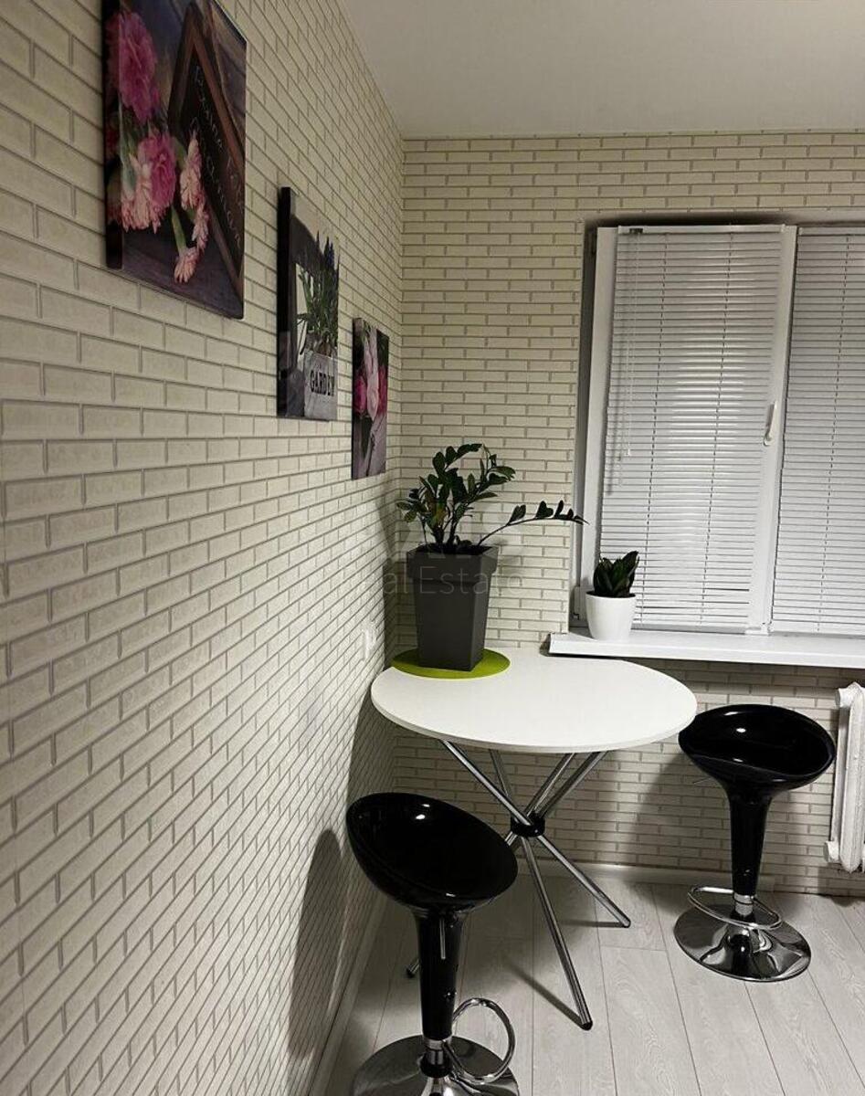 2k apartment vul. Tupoljeva Akademika 15Б1