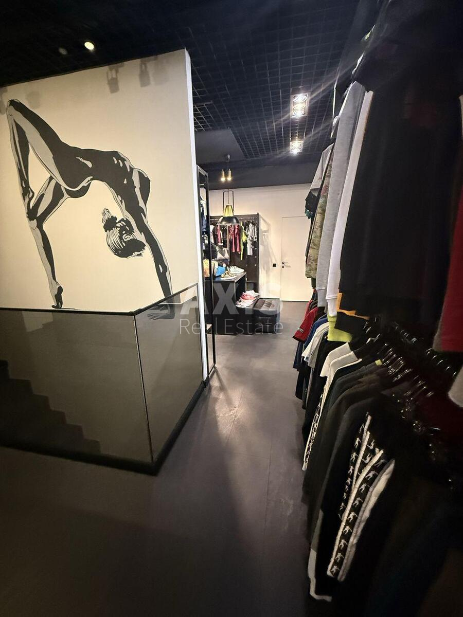 Об'єкт торгівлі бул. Шевченка Тараса 44, 305м2540166