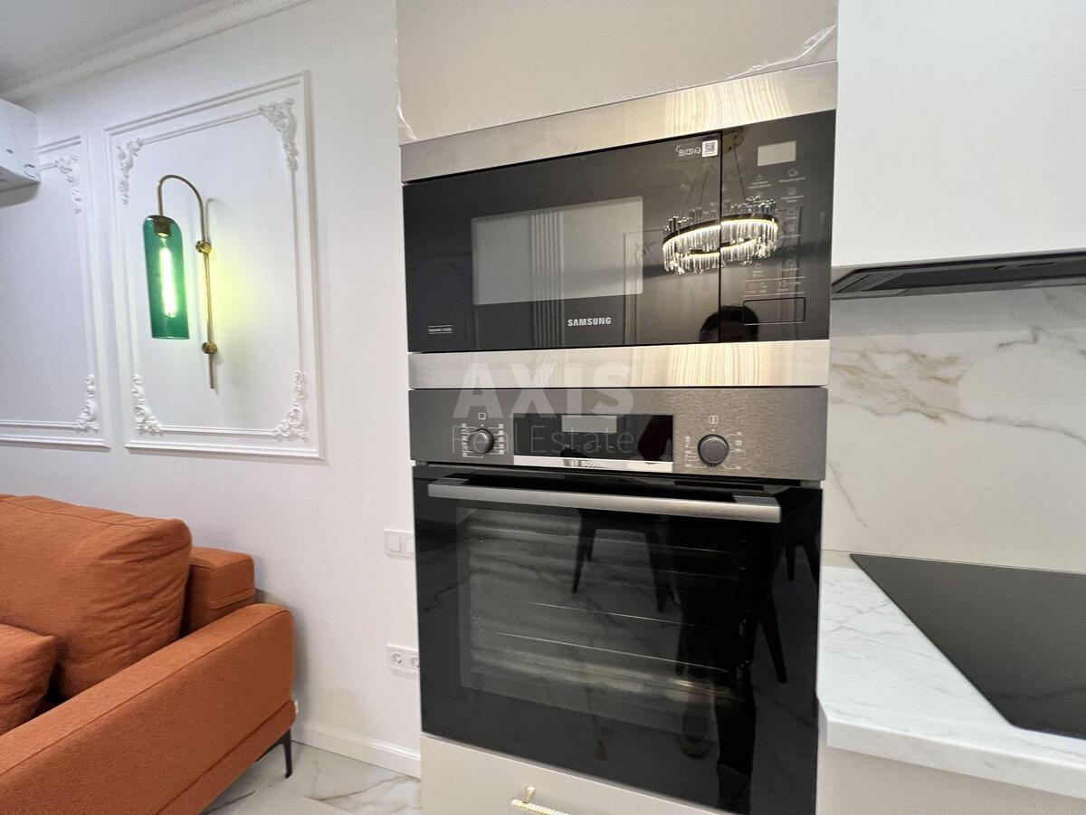 2k apartment vul. Nekrasova 10А11