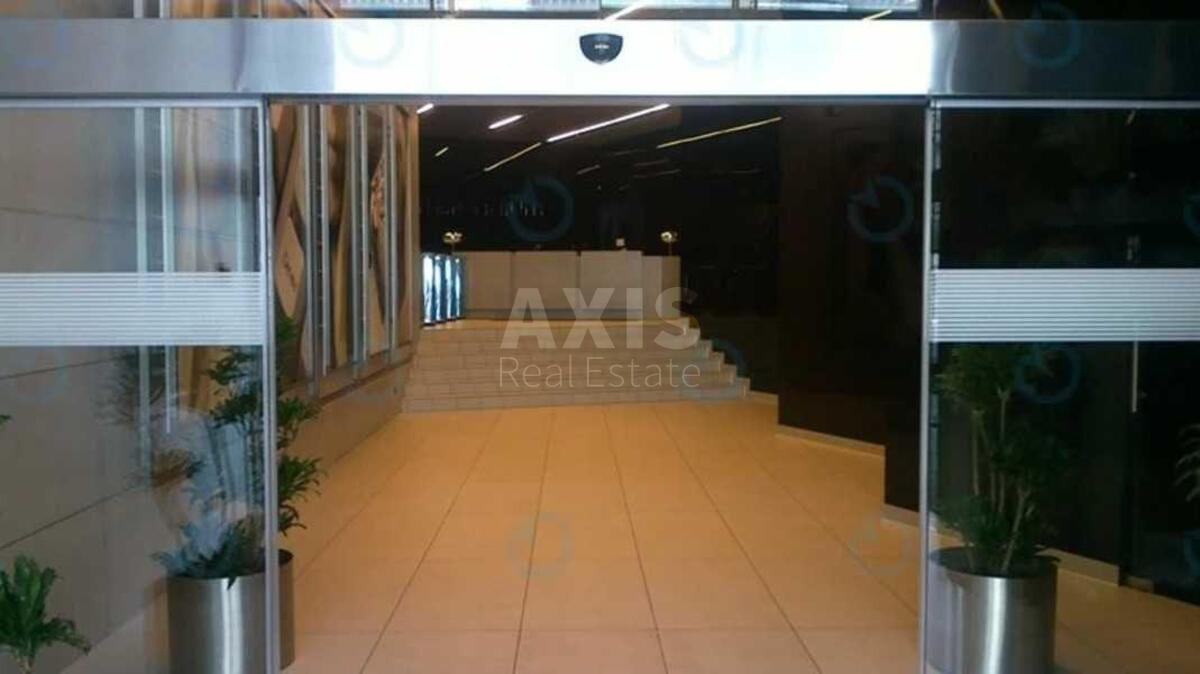 Office vul. Volodymyrs'ka 12, 70m25