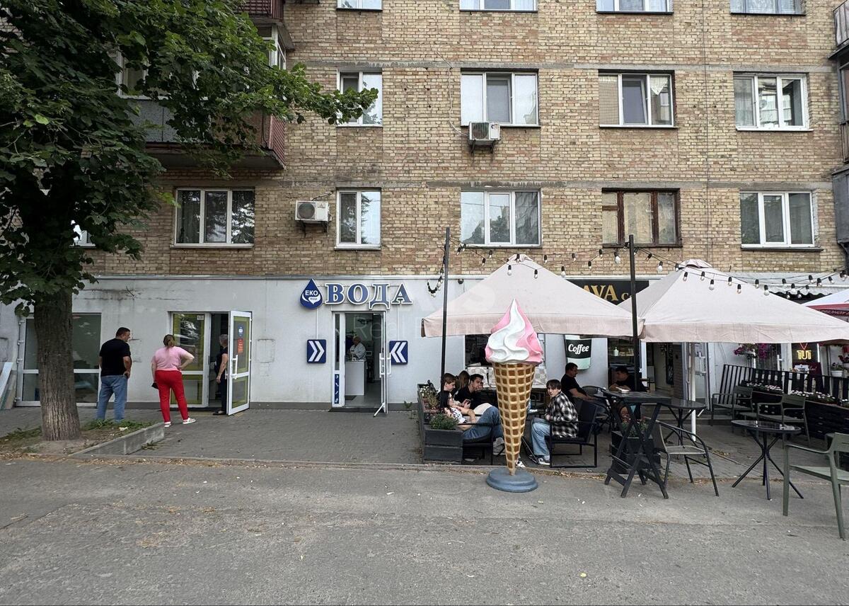 Объект торговли ул. Нежинская 16, 60м20
