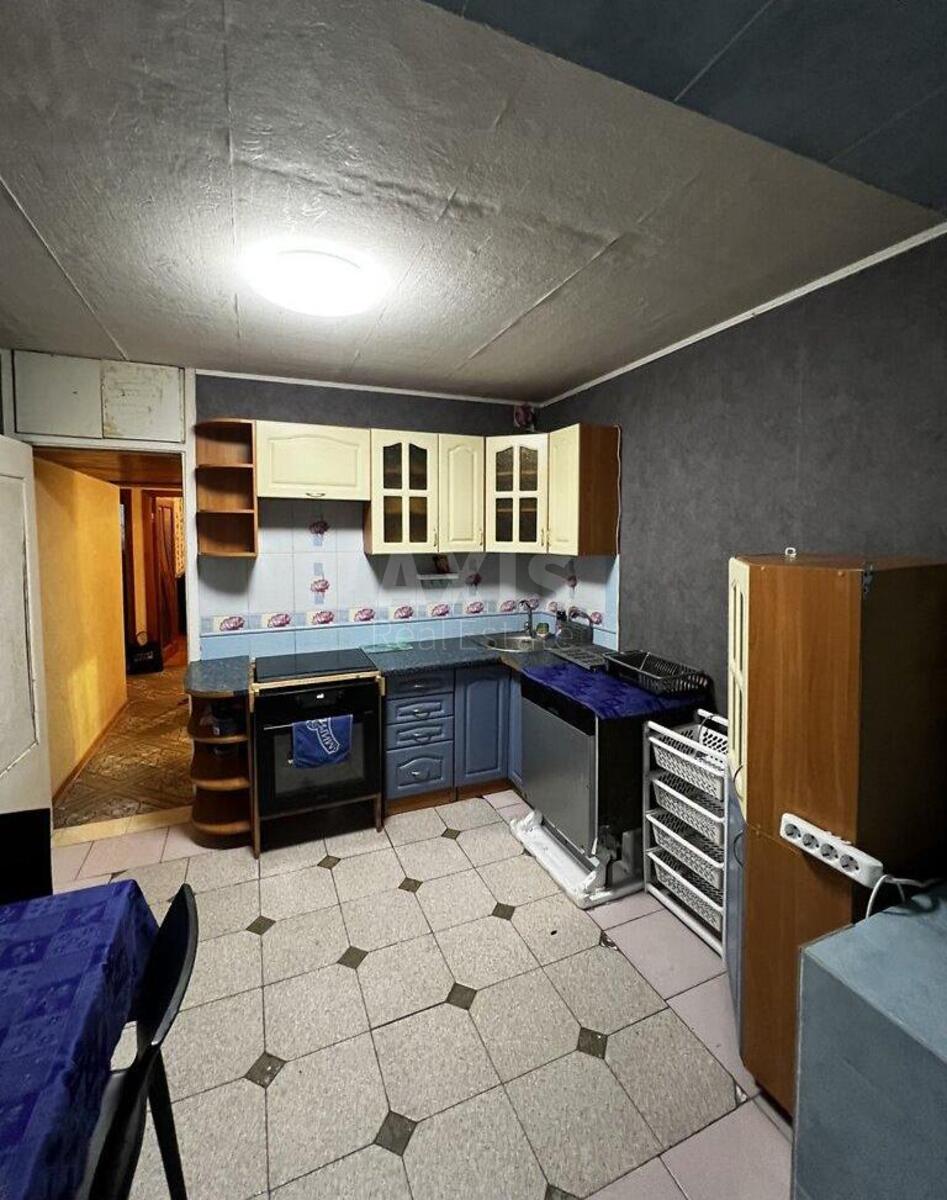 3k apartment vul. Symyrenka 12Б60754