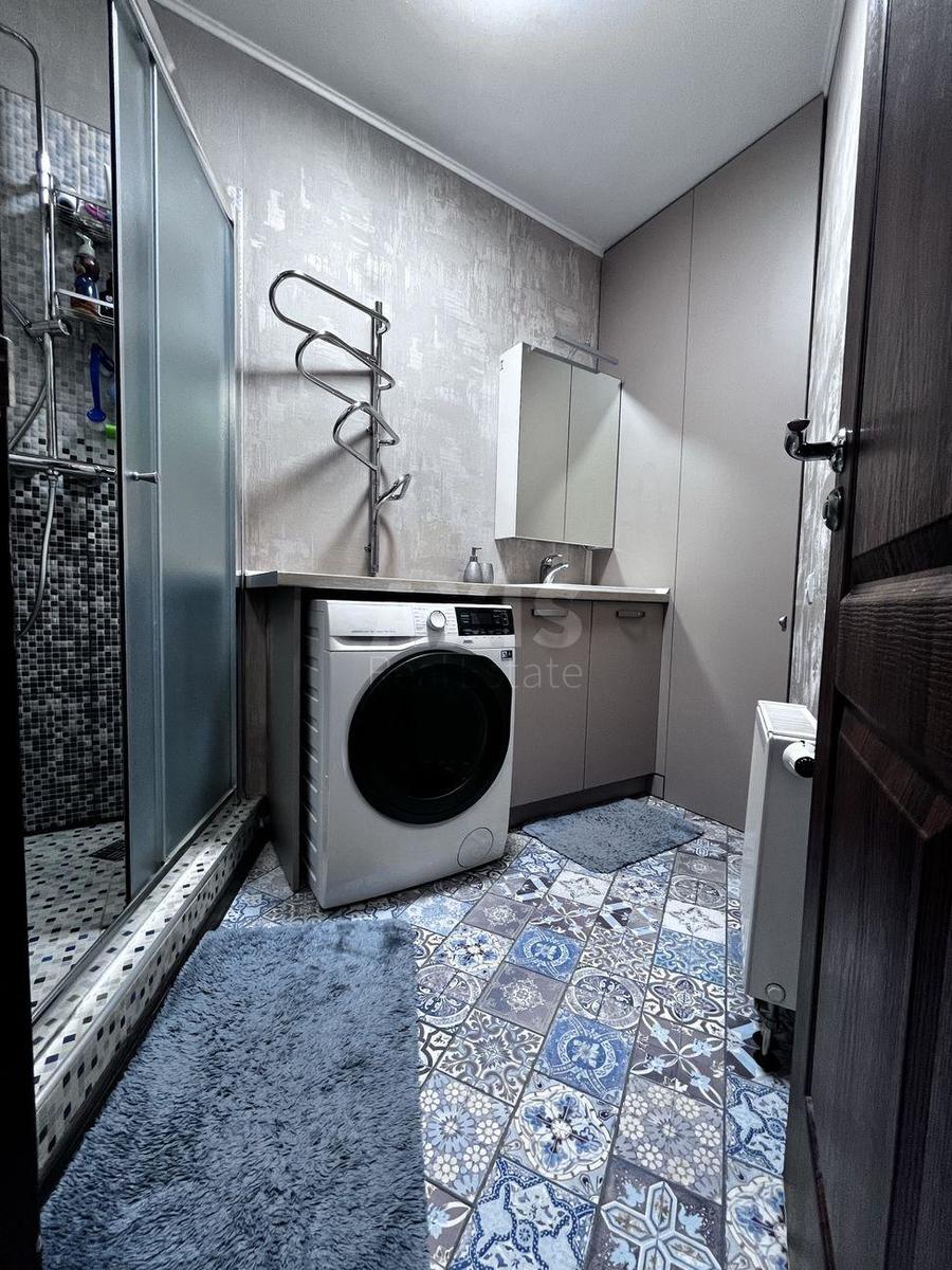 2k apartment vul. Zabolotnogo Akademika 153