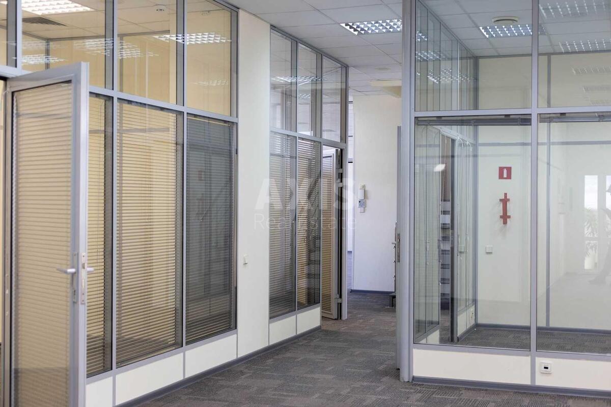 Office vul. Pymonenka Mykoly 13, 600m2518930