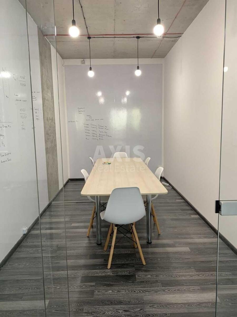 Office vul. Vozdvyzhens'ka 45, 108m2567881