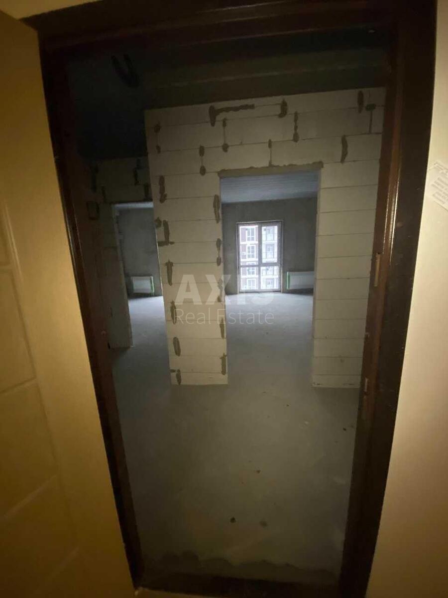 2k apartment vul. Myhajla Maksymovycha 242