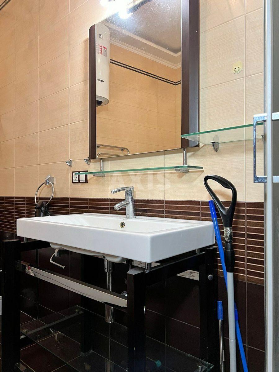 4k apartment vul. Hreshhatyk 255617110