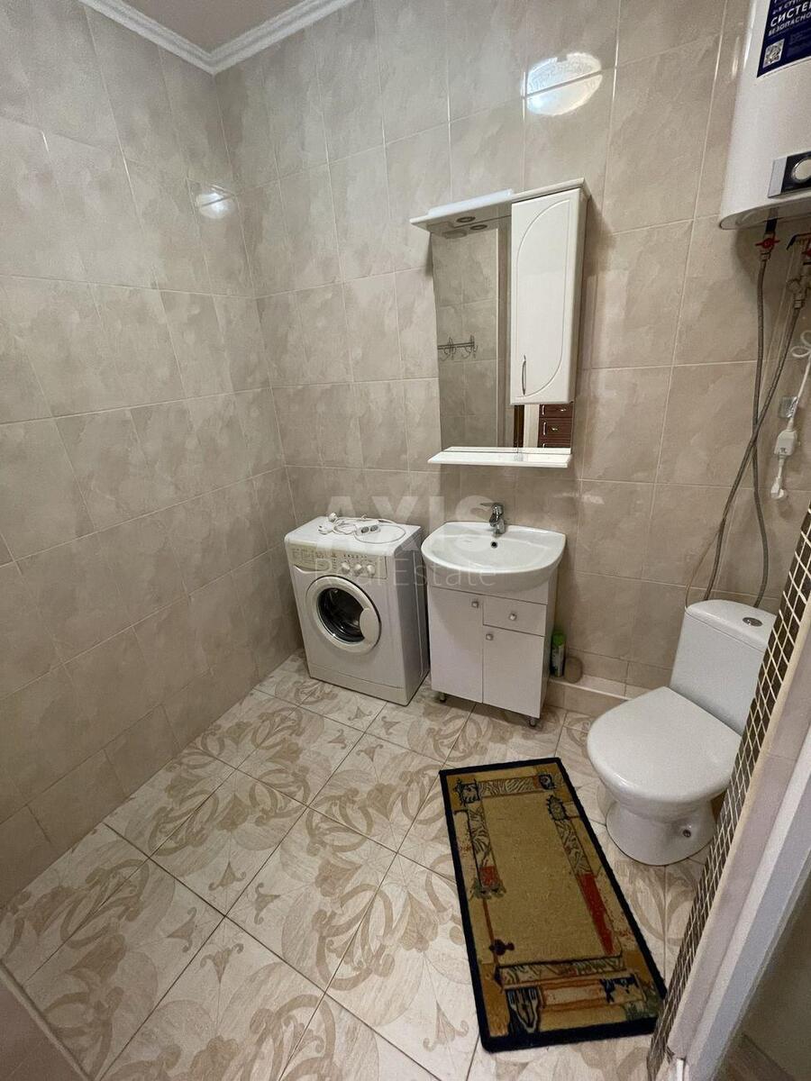 1k apartment vul. Petropavlivs'ka 50Б5