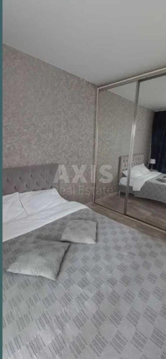 1k apartment vul. Polis'ka 3А596335