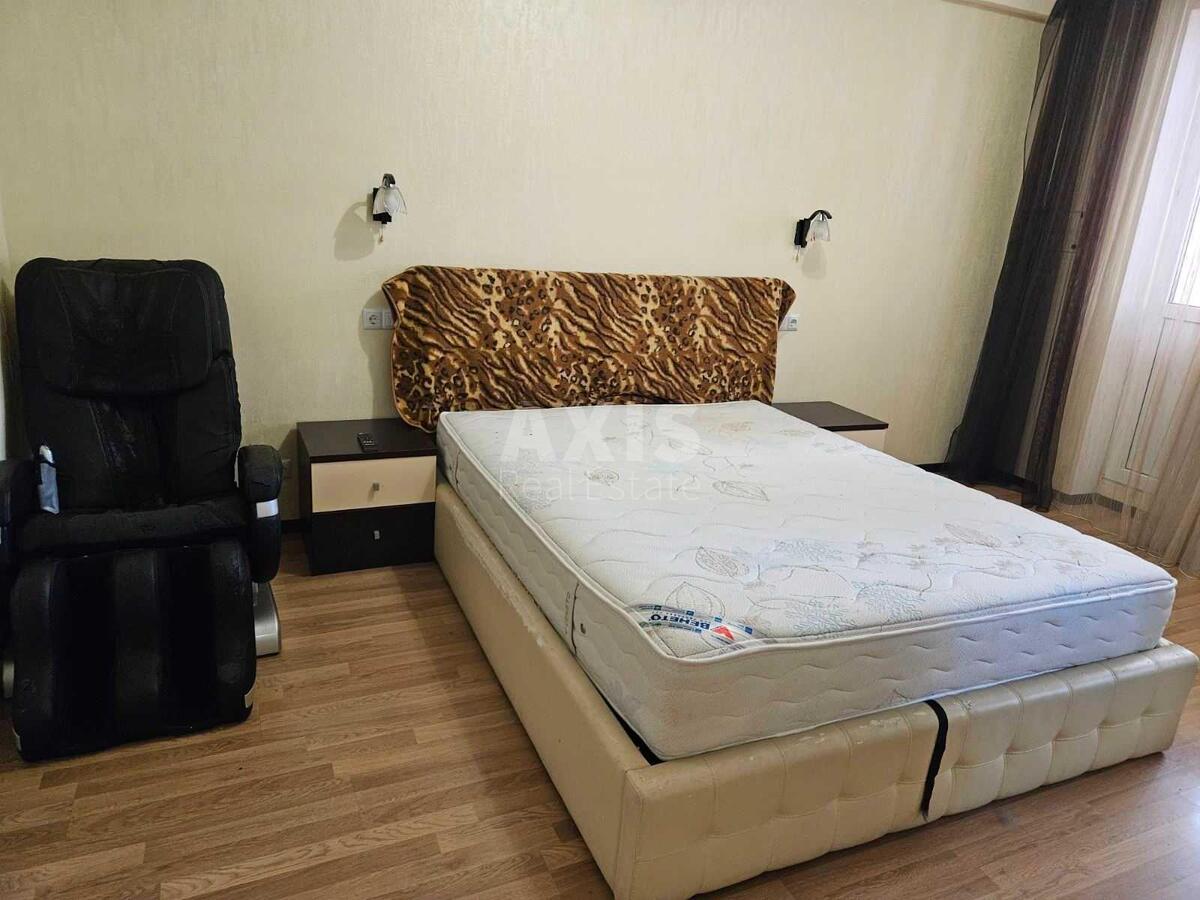 2k apartment vul. Kondratjuka Jurija 52