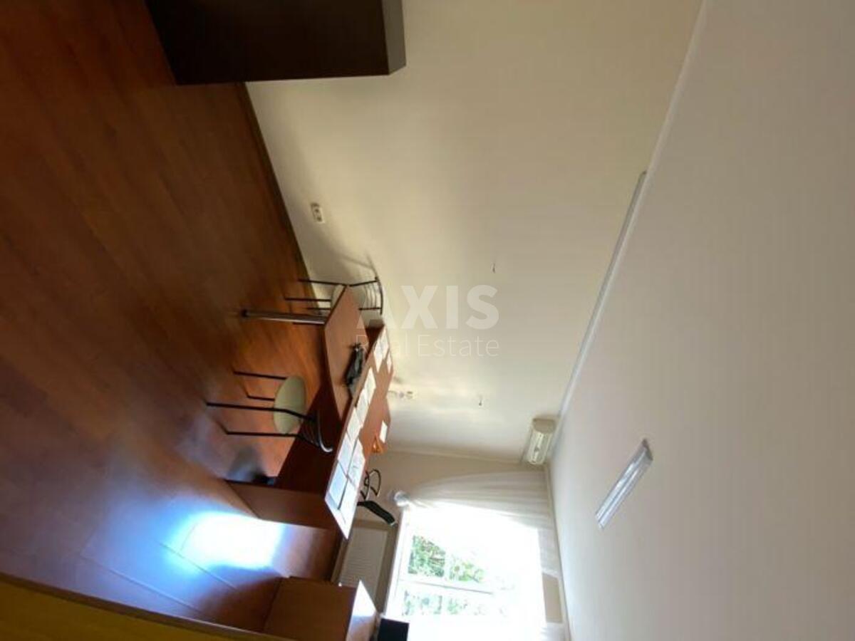 Office vul. Gonchara Olesja 26/28, 90m22