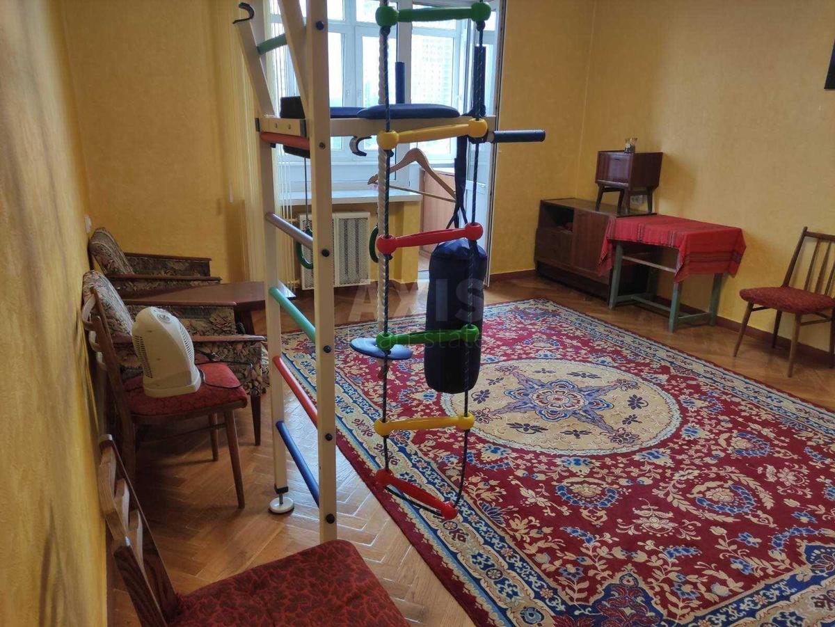 3к квартира ул. Предславинская 382
